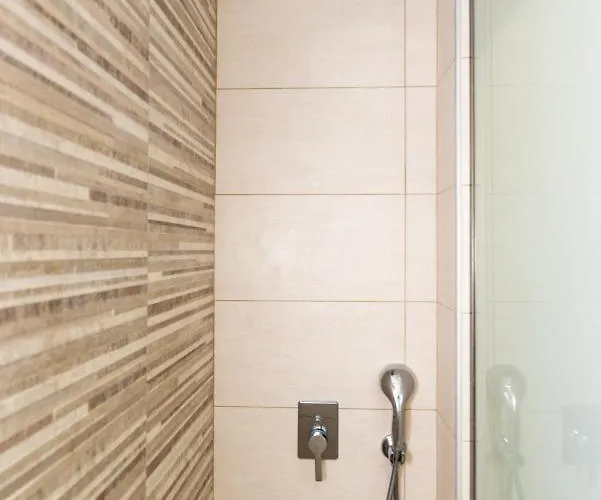 House Loutraki (Corinthia)